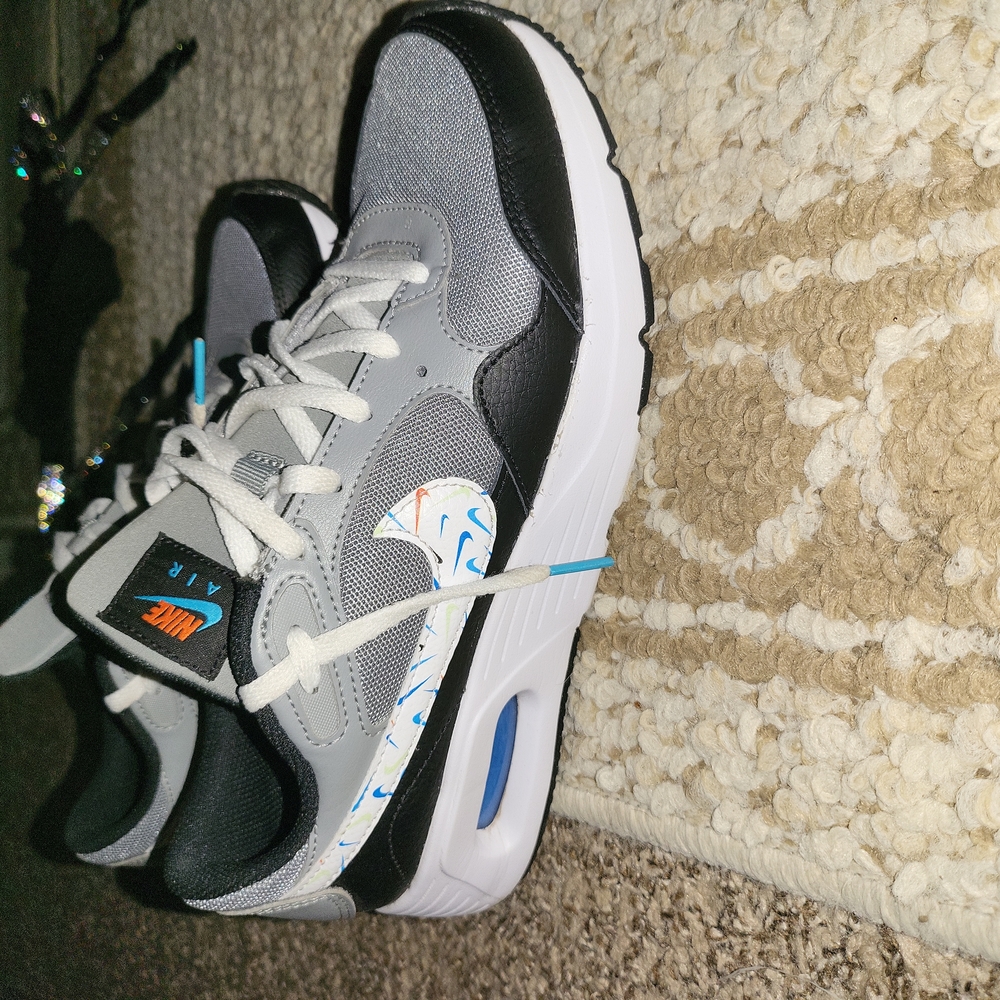 Practically brand new Nike air Max